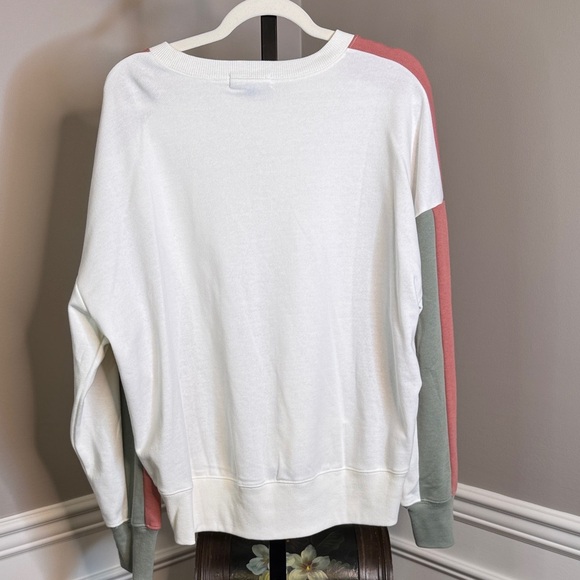 Vinyl Icons Cream Sweatshirt Size large - Picture 4 of 4